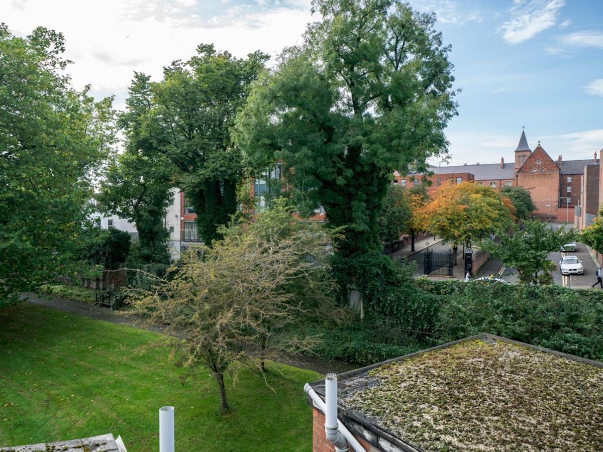 Pass The Keys Mccracken'S Townhouse - 10 Min Walk To City Centre Belfast Buitenkant foto